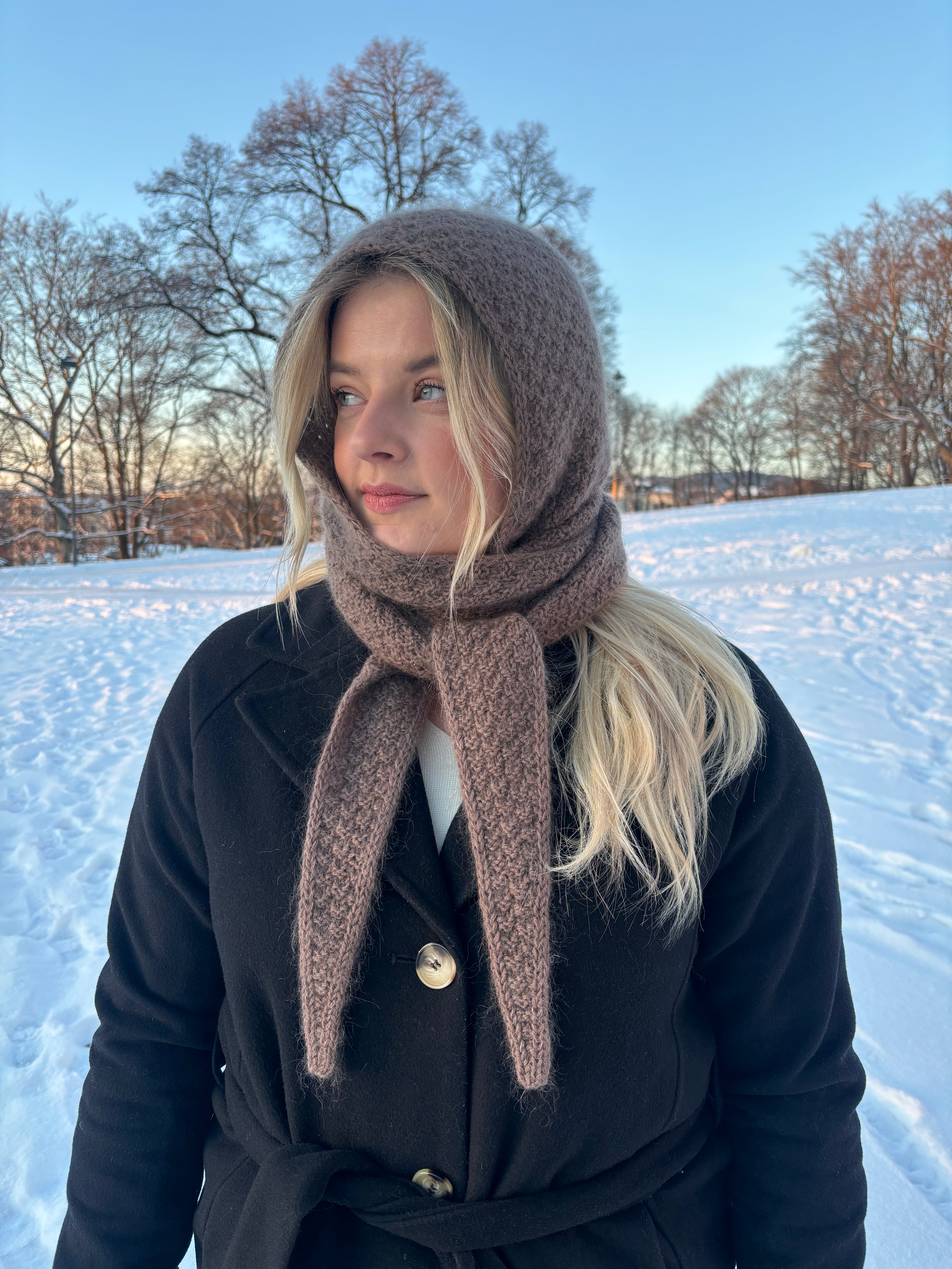 Amelia Hood – MÁIRE by Maria