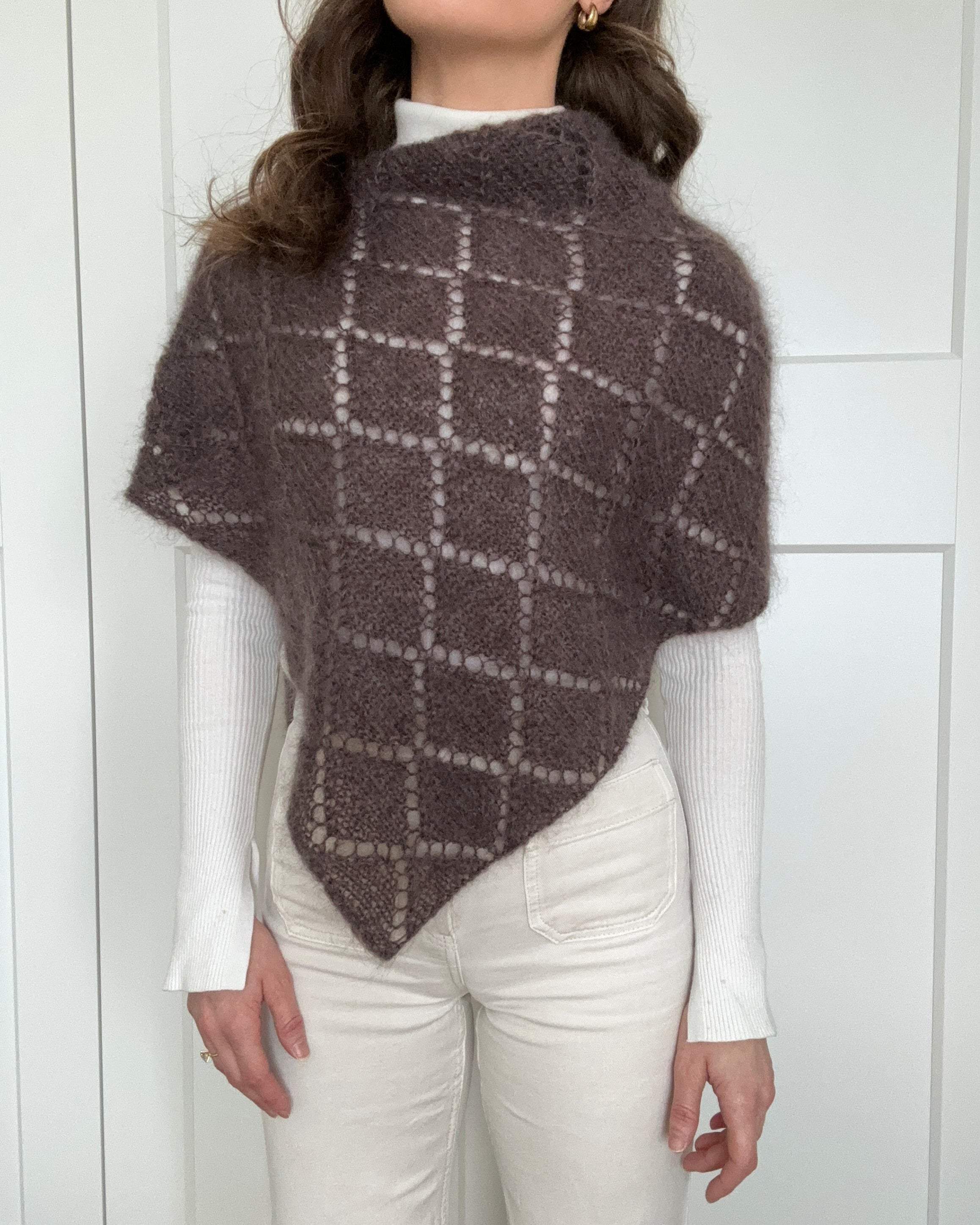 Olivia Poncho – MÁIRE by Maria