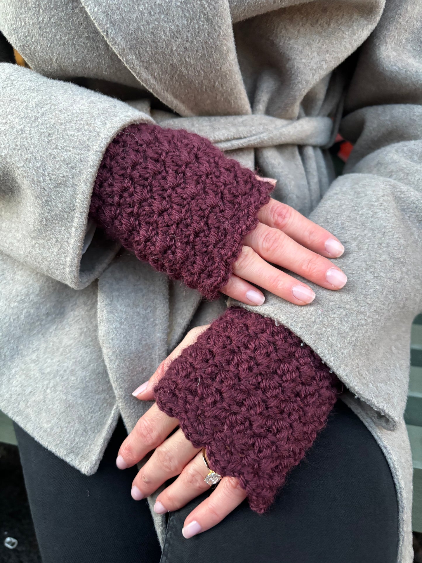 Emilia Wristwarmers